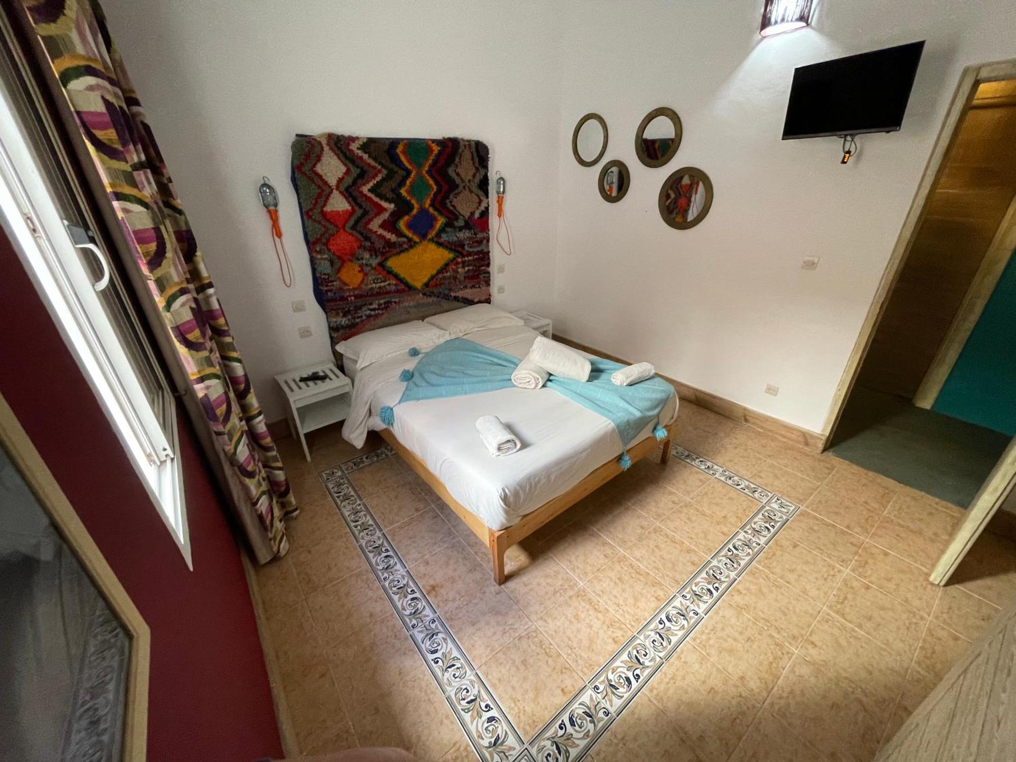 Mama Souiri Hotel Szavíra Szoba fotó