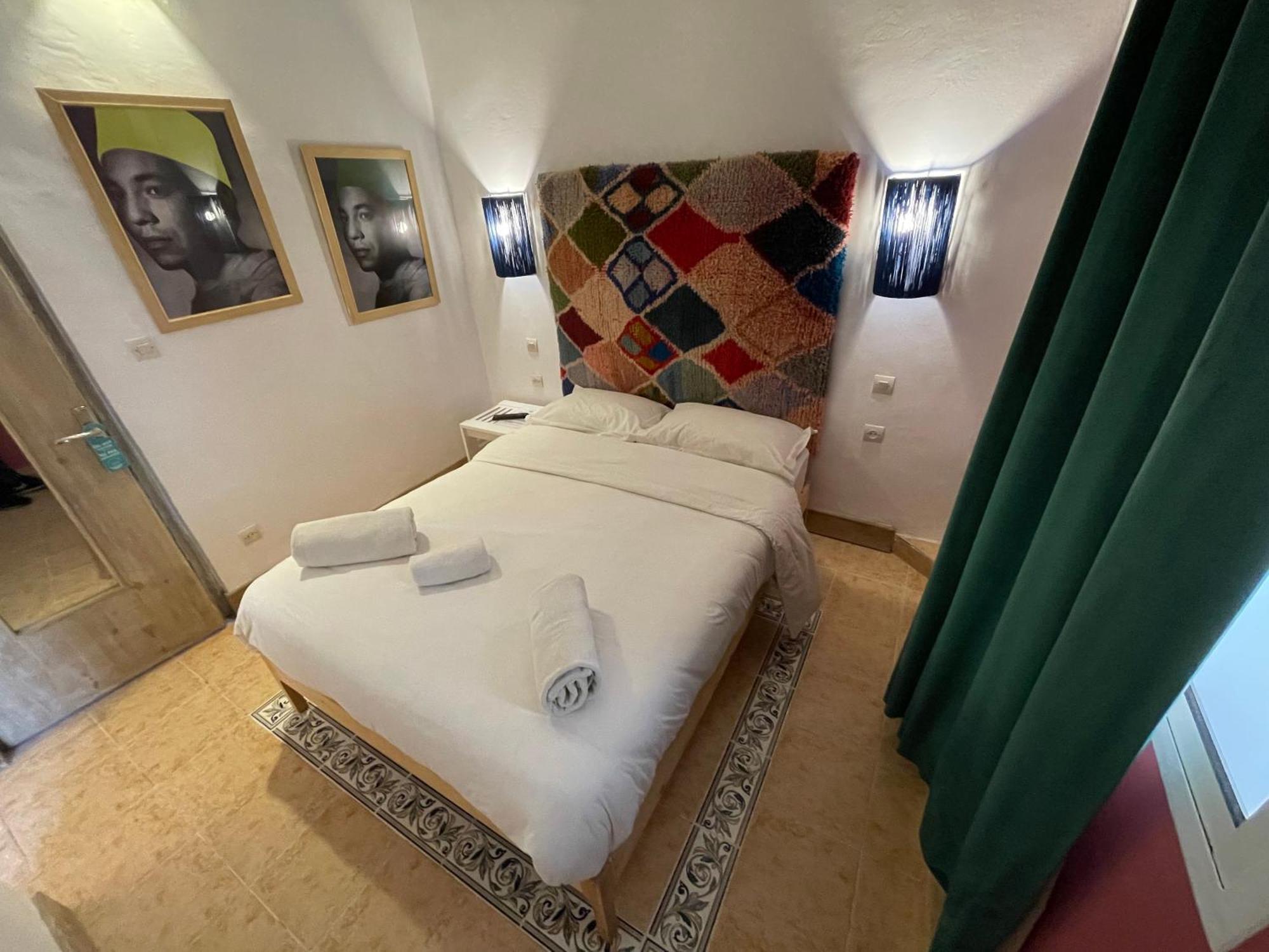 Mama Souiri Hotel Szavíra Szoba fotó