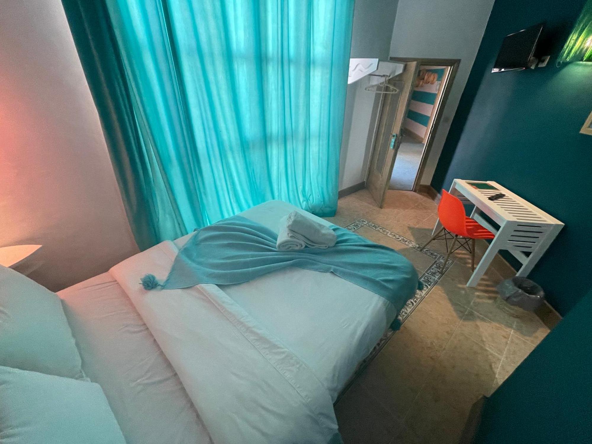 Mama Souiri Hotel Szavíra Szoba fotó
