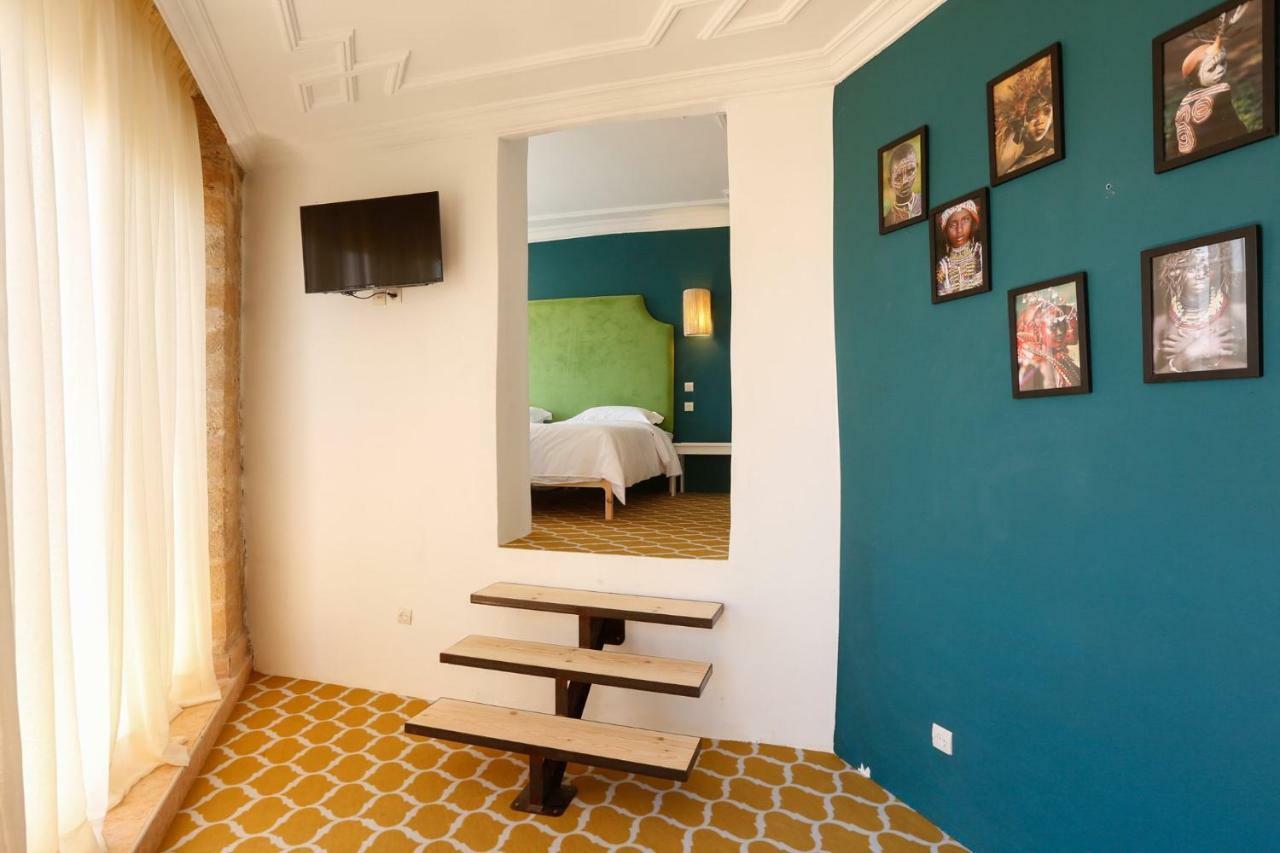 Mama Souiri Hotel Szavíra Kültér fotó